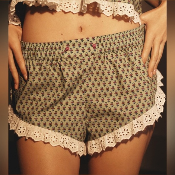 NWT Anthropologie Floral W/ Eyelet Detail Micro Shorts In Green Motif Size XL - Picture 1 of 6